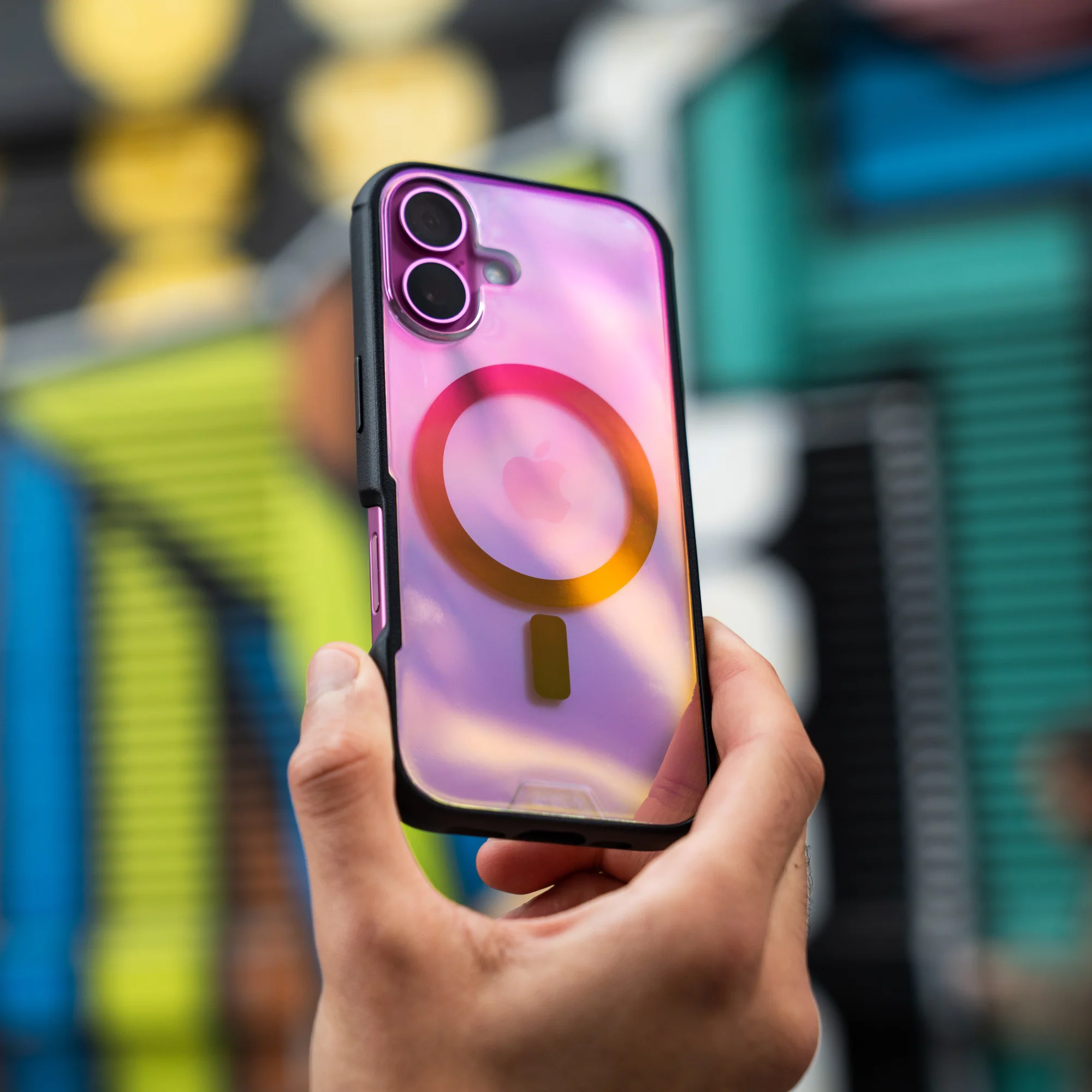 Protective Clear Iridescent Phone Case - Clarity MagSafe - Image 27