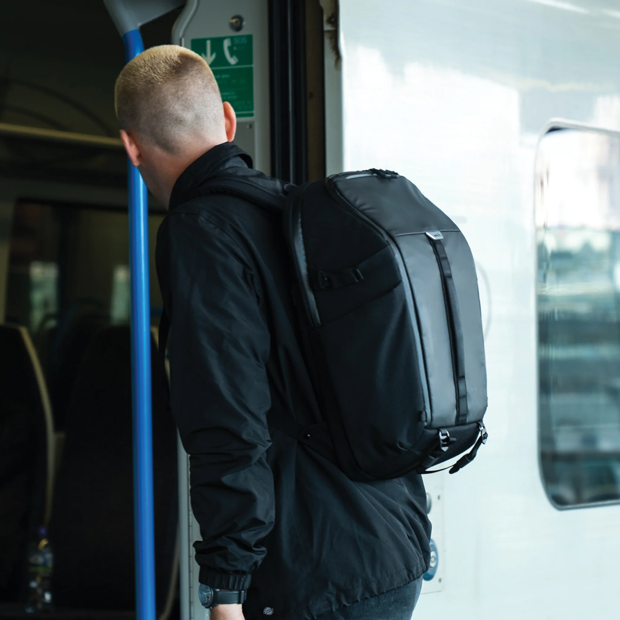 Protective Zip Backpack - Extreme - Image 35